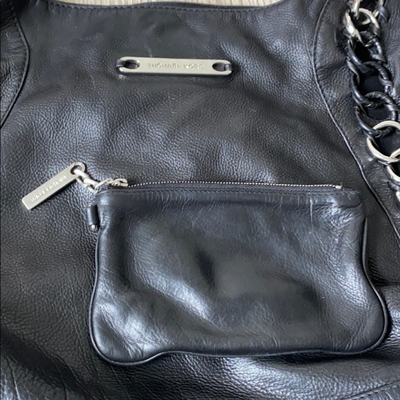 Original Authentic Michael Kors Chain purse. - Picture 3 of 12